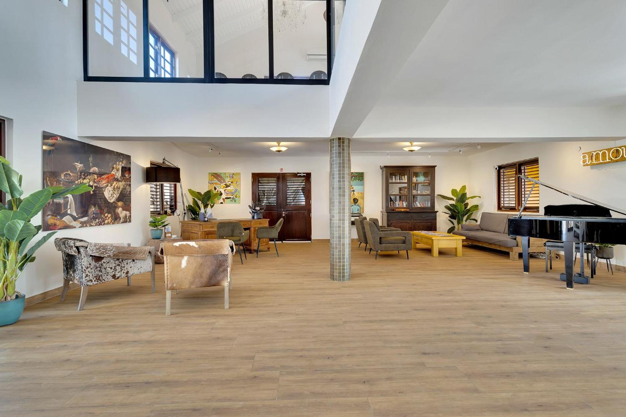 Boutique Hotel Wanapa - Adult Friendly - 14 Years And Older クラレンダイク エクステリア 写真